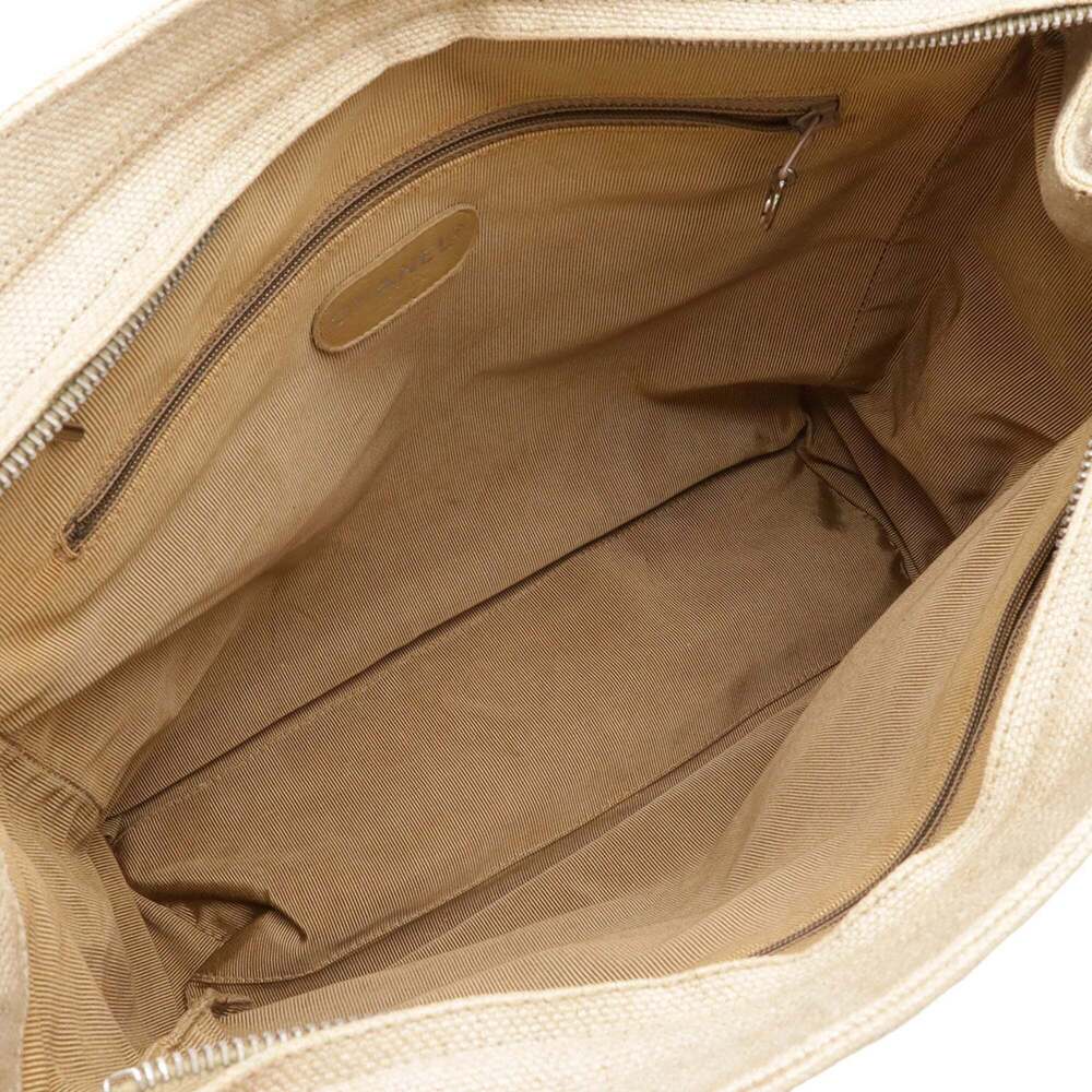 CHANEL Cream Shoulder Bag - Picture 7 of 10